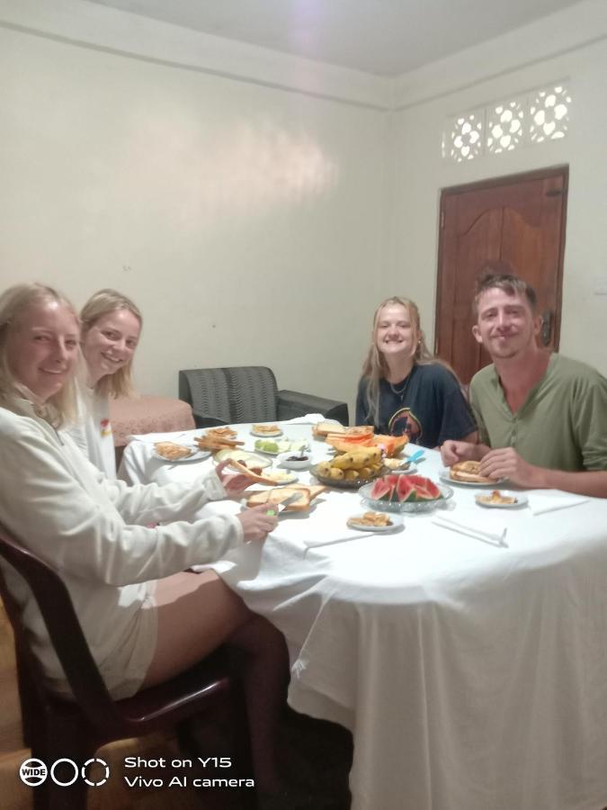 Trinish Homestay Hatton Eksteriør billede