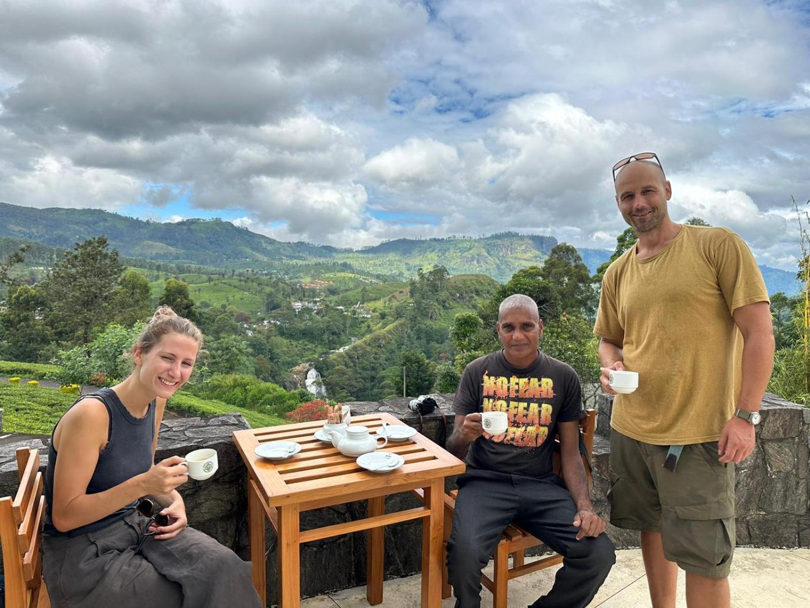 Trinish Homestay Hatton Eksteriør billede